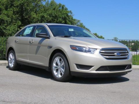 White Gold Ford Taurus SE.  Click to enlarge.