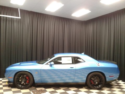 B5 Blue Pearl Dodge Challenger R/T Scat Pack.  Click to enlarge.