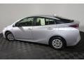 2016 Prius Two #9