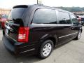 2010 Town & Country Touring #6