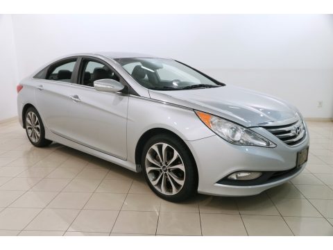 Radiant Silver Hyundai Sonata SE 2.0T.  Click to enlarge.
