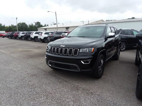 Diamond Black Crystal Pearl Jeep Grand Cherokee Limited 4x4.  Click to enlarge.