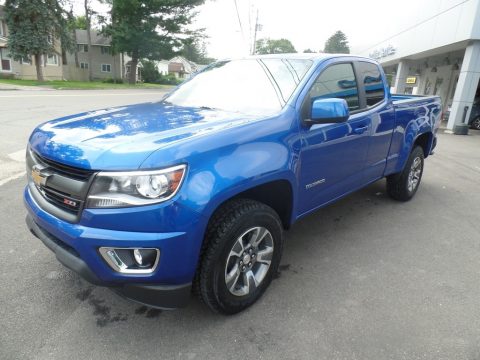 Kinetic Blue Metallic Chevrolet Colorado Z71 Extended Cab 4x4.  Click to enlarge.