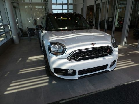 Light White Mini Countryman Cooper S All4. Click to enlarge. Light White Mini Countryman Cooper S All4. Click to enlarge.