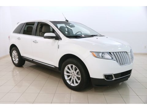 Crystal Champagne Tri-Coat Lincoln MKX FWD.  Click to enlarge.