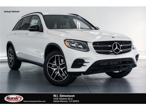Polar White Mercedes-Benz GLC 300.  Click to enlarge.
