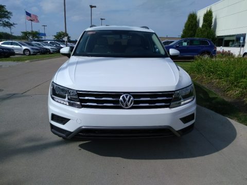 Pure White Volkswagen Tiguan S 4MOTION.  Click to enlarge.