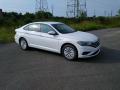 Front 3/4 View of 2019 Volkswagen Jetta S #2