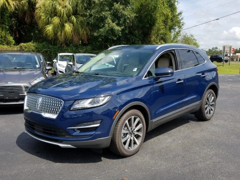 Rhapsody Blue Metallic Lincoln MKC Reserve.  Click to enlarge.