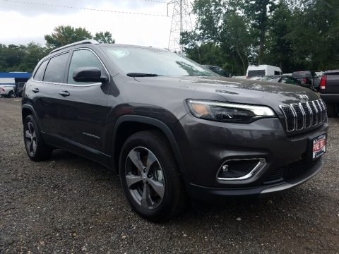 Granite Crystal Metallic Jeep Cherokee Limited 4x4.  Click to enlarge.