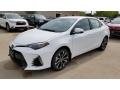 Front 3/4 View of 2019 Toyota Corolla SE #1