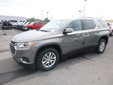 Pepperdust Metallic Chevrolet Traverse LT AWD.  Click to enlarge.