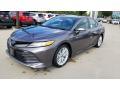 Front 3/4 View of 2019 Toyota Camry Hybrid XLE #1