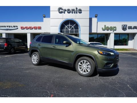 Olive Green Pearl Jeep Cherokee Latitude.  Click to enlarge.