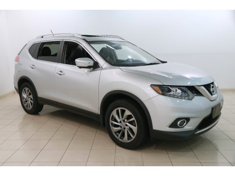Brilliant Silver Nissan Rogue SL AWD.  Click to enlarge.