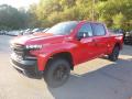 Front 3/4 View of 2019 Chevrolet Silverado 1500 LT Z71 Trail Boss Crew Cab 4WD #1