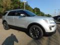 Front 3/4 View of 2018 Ford Explorer XLT 4WD #8