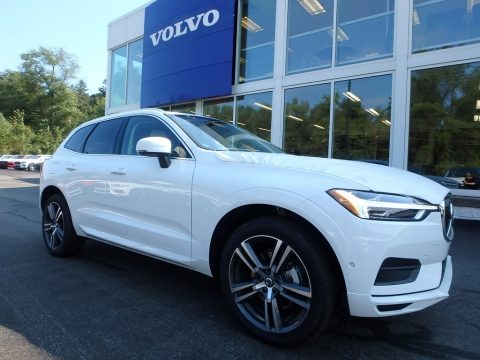 Ice White Volvo XC60 T5 AWD Momentum.  Click to enlarge.