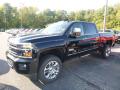 Front 3/4 View of 2019 Chevrolet Silverado 2500HD High Country Crew Cab 4WD #1