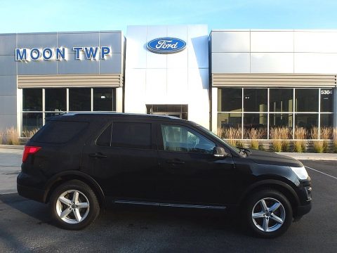 Shadow Black Ford Explorer XLT 4WD.  Click to enlarge.