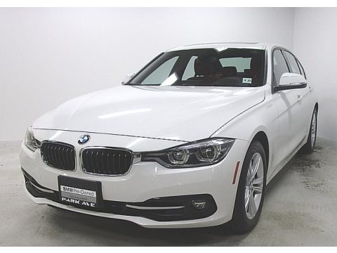 Alpine White BMW 3 Series 330i xDrive Sedan.  Click to enlarge.