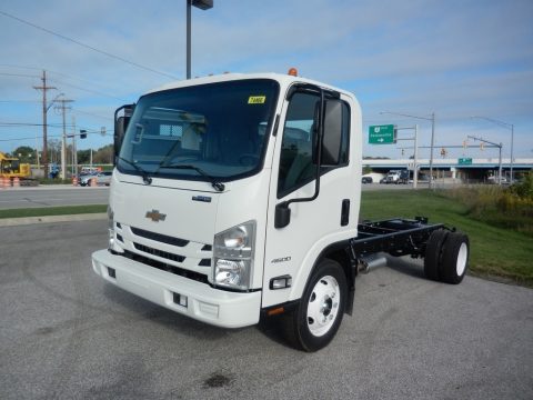 Summit White Chevrolet Low Cab Forward 4500 Chassis.  Click to enlarge.