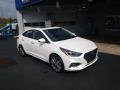 Front 3/4 View of 2019 Hyundai Accent Limited #3