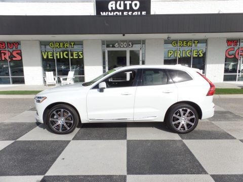 Ice White Volvo XC60 T6 AWD Inscription.  Click to enlarge.