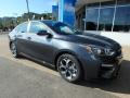 Front 3/4 View of 2019 Kia Forte LXS #8