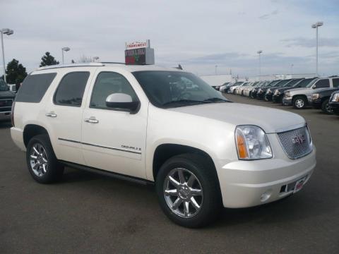 White Diamond Tricoat GMC Yukon Denali AWD.  Click to enlarge.