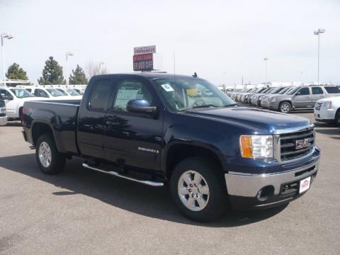 Midnight Blue Metallic GMC Sierra 1500 SLT Extended Cab 4x4.  Click to enlarge.