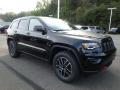 Front 3/4 View of 2019 Jeep Grand Cherokee Trailhawk 4x4 #7