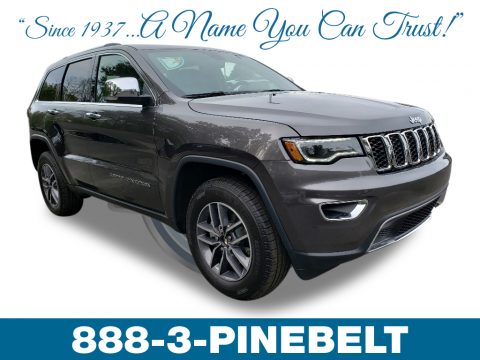 Granite Crystal Metallic Jeep Grand Cherokee Limited 4x4.  Click to enlarge.