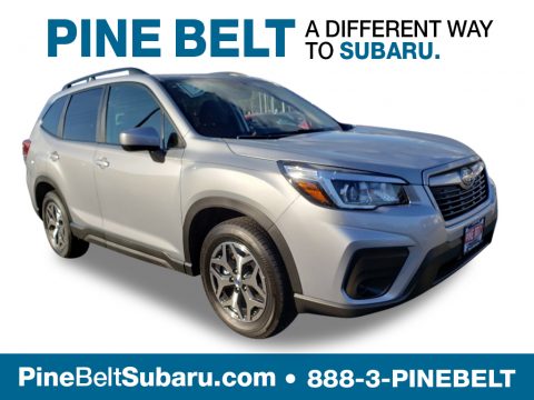 Ice Silver Metallic Subaru Forester 2.5i Premium.  Click to enlarge.