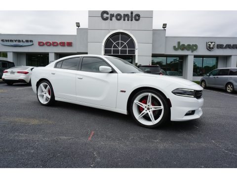 Bright White Dodge Charger R/T.  Click to enlarge.