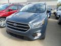 Front 3/4 View of 2019 Ford Escape SE 4WD #1