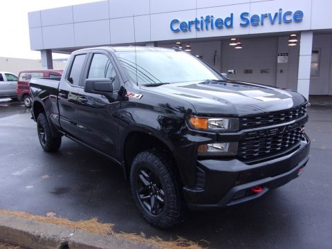 Black Chevrolet Silverado 1500 Custom Z71 Trail Boss Double Cab 4WD.  Click to enlarge.