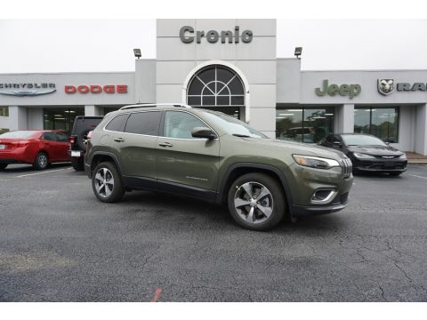 Olive Green Pearl Jeep Cherokee Limited.  Click to enlarge.