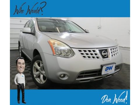 Silver Ice Nissan Rogue SL AWD.  Click to enlarge.
