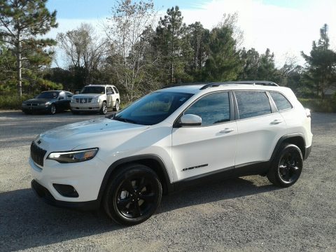 Pearl White Jeep Cherokee Latitude Plus.  Click to enlarge.