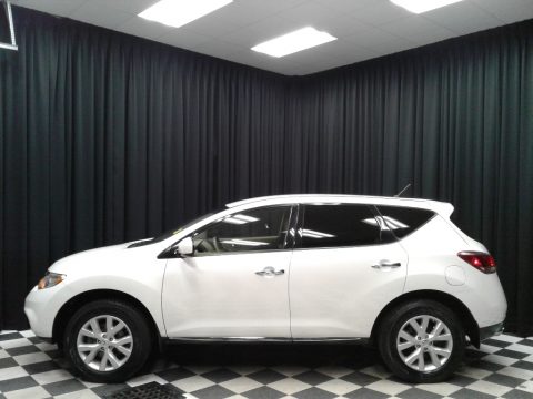 Pearl White Nissan Murano S AWD.  Click to enlarge.