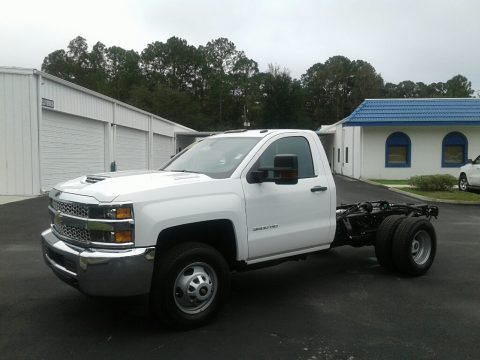 Summit White Chevrolet Silverado 3500HD Work Truck Regular Cab 4x4 Chassis.  Click to enlarge.