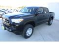 Front 3/4 View of 2019 Toyota Tacoma SR Double Cab #4
