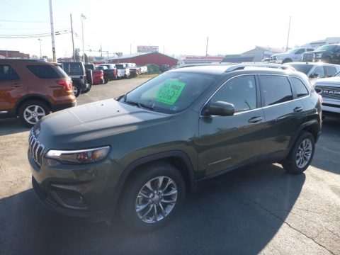Olive Green Pearl Jeep Cherokee Latitude Plus.  Click to enlarge.