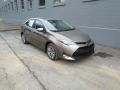 Front 3/4 View of 2019 Toyota Corolla XLE #1