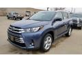 Front 3/4 View of 2019 Toyota Highlander Hybrid Limited AWD #1