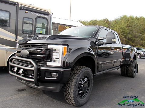 Agate Black Ford F350 Super Duty Lariat Crew Cab 4x4.  Click to enlarge.