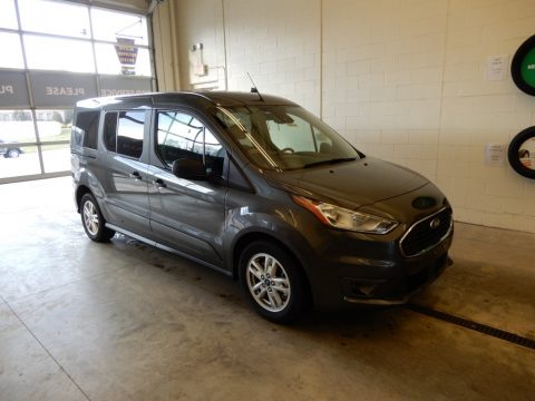 Magnetic Metallic Ford Transit Connect XLT Passenger Wagon.  Click to enlarge.