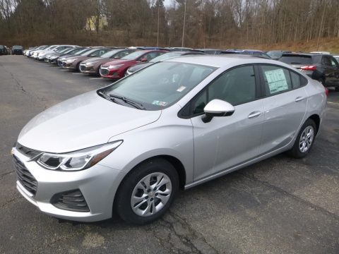 Silver Ice Metallic Chevrolet Cruze LS.  Click to enlarge.