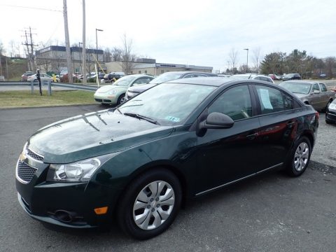 Rainforest Green Metallic Chevrolet Cruze LS.  Click to enlarge.
